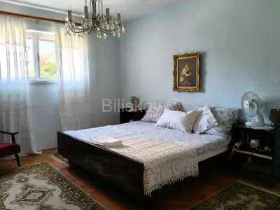 Haus 130 m², Trogir, ausgezeichnete Lage und fußläufige Entfernung zu Einrichtungen - 10