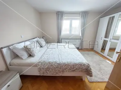 Kuća u Donjoj Stubici, 3 etaže i voćnjak - 4