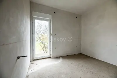Apartment 334 m², Hrvatski Leskovac, three-story five-room apartment - 11