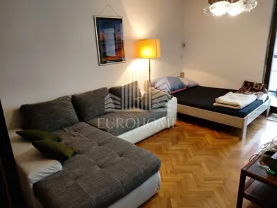 Apartment 41 m², Maksimir - loggia and storage room - 3