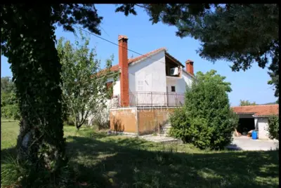 Haus 248 m², Stari Pazin - ruhige Lage nahe dem Zentrum