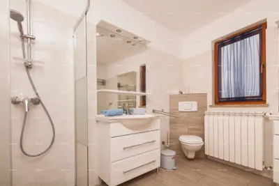 Kuća 500 m², Banjole, bazen i privatnost - 4