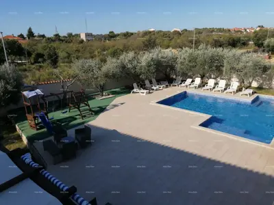 Kuća 500 m², Banjole, bazen i privatnost - 13