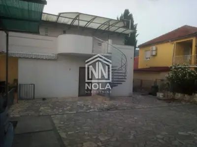 Kuća 314 m², Gornji Karin - 150 m od mora - 2