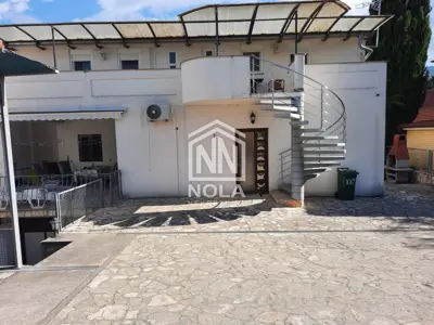 Haus 314 m², Gornji Karin - 150 m vom Meer