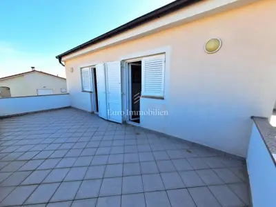 Otok Krk, samostojeća kuća 80 m do mora - 8