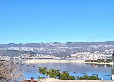 Otok Krk, samostojeća kuća 80 m do mora - 10