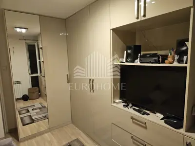 Wohnung 98 m², Sloboština - 3 Schlafzimmer und Balkon - 6