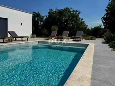 ISTRA, LABIN - New single-story house with additional land for construction - 4