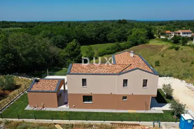 Haus 377 m², Višnjan - Pool und Sommerküche - 7