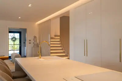 Haus zum Kauf in Buje, 384 m² - 10