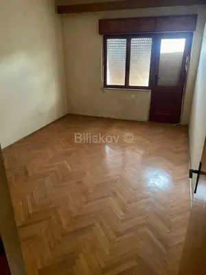 Wohn- und Gewerbeimmobilie in Kaštel Kambelovac, Meerblick - 8