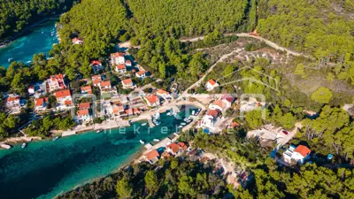 Building land 340 m², Vela Luka - view of the bay - 3
