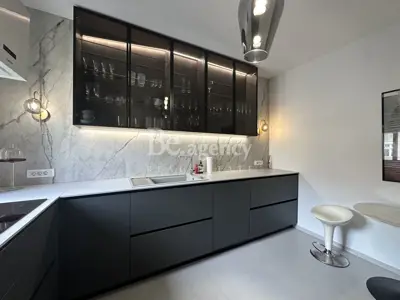 Apartment 100 m², Donji grad - 3 rooms, elevator and cathedral view - 20