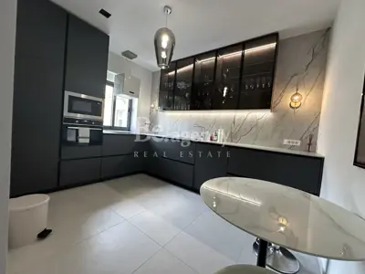 Apartment 100 m², Donji grad - 3 rooms, elevator and cathedral view - 21