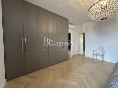 Apartment 100 m², Donji grad - 3 rooms, elevator and cathedral view - 8