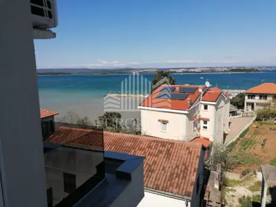 Dvoetažni apartman, Kraj na Pašmanu, pogled na plažu i kanal - 18