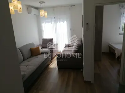Dvoetažni apartman, Kraj na Pašmanu, pogled na plažu i kanal - 10