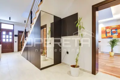 House 350 m², Samobor - pool, sauna and garden - 22
