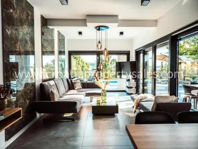 Kuća, Zadar, 210 m², 1 556 250 €
