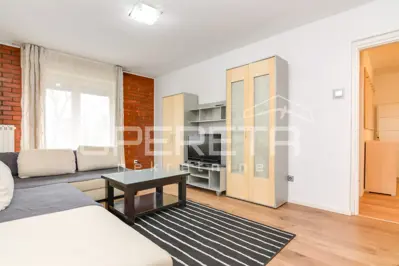 Stan 62 m², Sisak, Caprag - balkon i ostava - 5