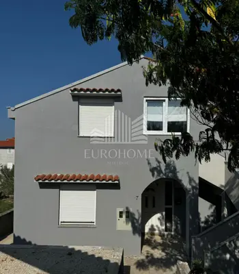 Kali-otok Ugljan, Kuća dvokatnica s pogledom, 187 m² - 13
