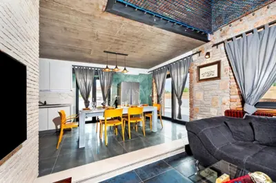 Vila 240 m², Kanfanar - privatni bazen i ograđeno imanje - 5