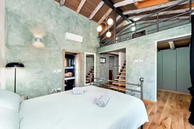 Vila 240 m², Kanfanar - privatni bazen i ograđeno imanje - 19