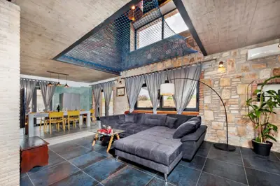 Vila 240 m², Kanfanar - privatni bazen i ograđeno imanje - 9