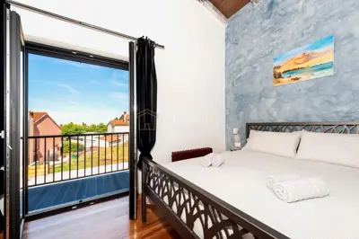 Vila 240 m², Kanfanar - privatni bazen i ograđeno imanje - 22
