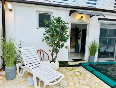 Kuća 150 m², Poreč - grijani bazen i balkon - 16