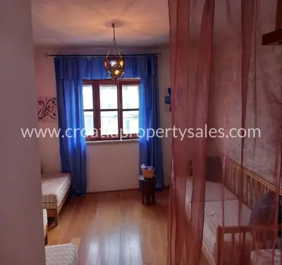 Kamena kuća 60 m², otok Brač - prvi red do mora - 8