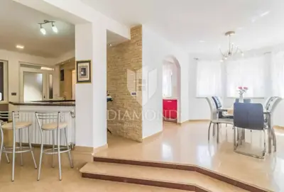 Haus zum Kauf in Valtura, 590 m² - 5
