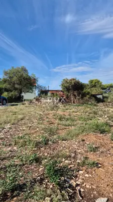 Land in Smilčić, 4,616 m², access from two sides - 4