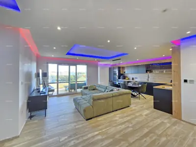 Pula. Stoja. Nur wenige Minuten zum Meer. Luxuriöser Neubau! Wohnung mit Meerblick! - 4