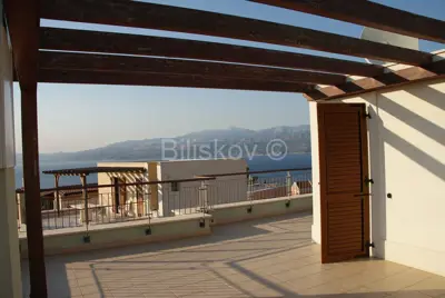 Vila 136m², Splitska – blizina mora, panoramski pogled - 6