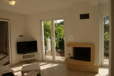 Vila 136m², Splitska – blizina mora, panoramski pogled - 10