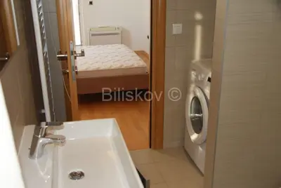 Vila 136m², Splitska – blizina mora, panoramski pogled - 17