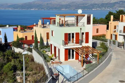 Vila 136m², Splitska – blizina mora, panoramski pogled