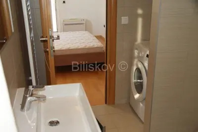 Vila 136m², Splitska – blizina mora, panoramski pogled - 17