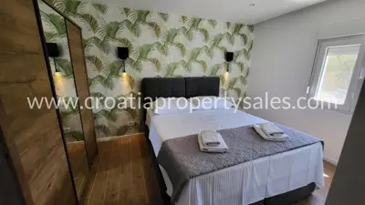 Kuća, Trogir, 260 m², 570 625 € - 6