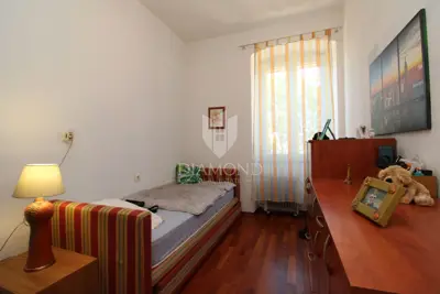 Kozala dvosoban stan u prizemlju sa okućnicom - 8