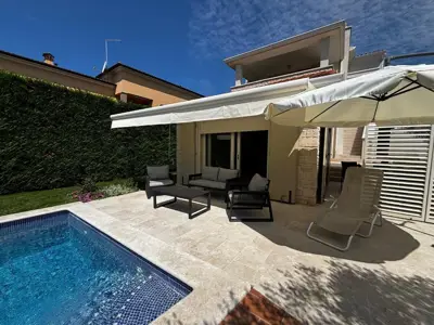House for sale in Tar, 225 m² - 3