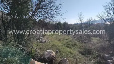 Baugrundstück 939 m², Starigrad - Blick auf die Küste - 2