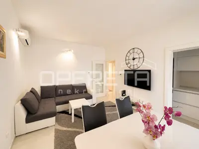 Wohnung, Dobri Split, 2 Schlafzimmer und Garagenstellplatz