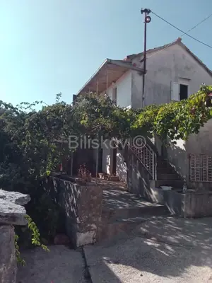 Haus 86 m², Mitlo - zur Renovierung auf einem Olivenhain - 10