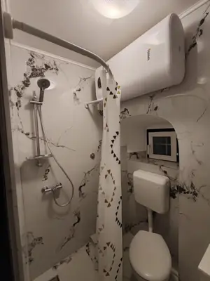 Etaža kuće 105 m², Žminj centar, 3 stana i najam - 15
