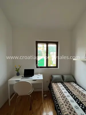 Apartman 70 m², Otok Brač - pogled na more i terasa - 7