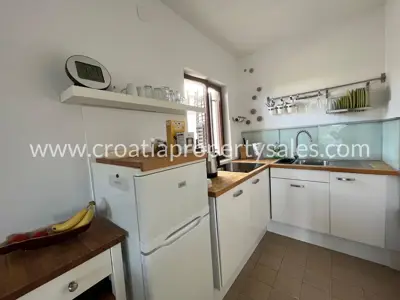 Apartman 70 m², Otok Brač - pogled na more i terasa - 11