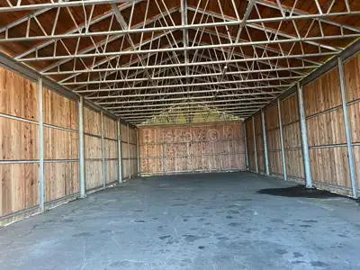 Zemljište 23 078 m², Dugo Selo - Jug, industrijska zona - 2 hale i nadstrešnica - 2
